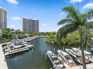 3900 Island Blvd #B406, Aventura, FL 33160