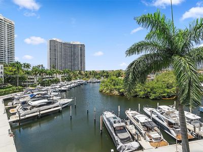 3900 Island Blvd #B406, Aventura, FL, 33160
