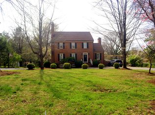 815 Trents Ferry Rd, Lynchburg, VA 24503