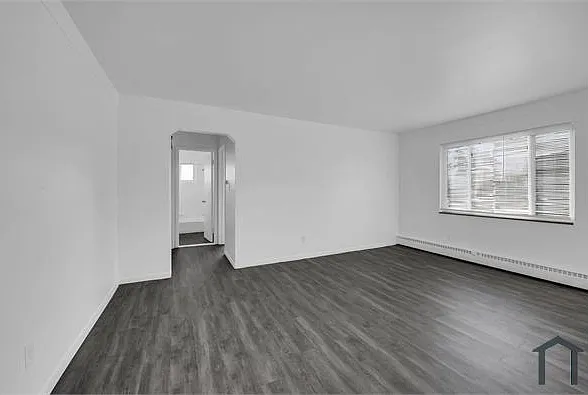 8259 Schaefer Hwy #1 — Photo 20