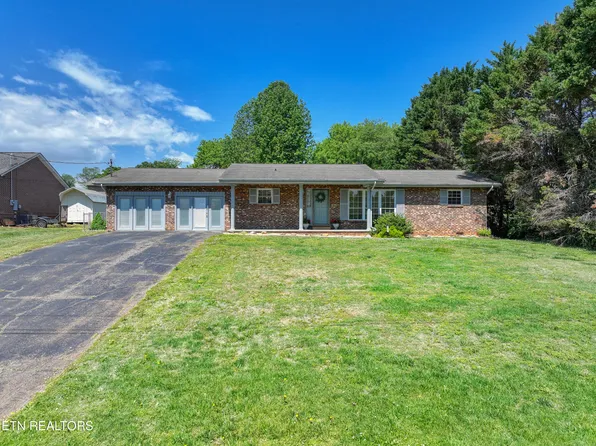 410 1st St, Seymour, TN 37865