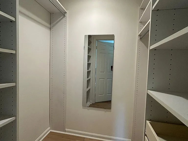 6723 Kenwood Forest Ln — Photo 13