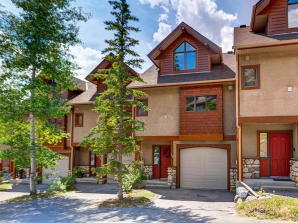 300 S Eagle Terrace Rd #25, Canmore, AB T1W 3E5