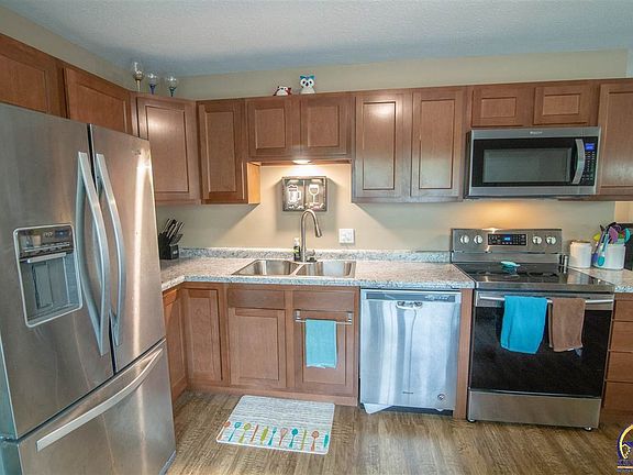 4th image of 2300 SE 21st Ter