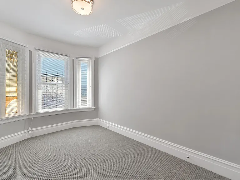 19 Harriet St — Photo 12
