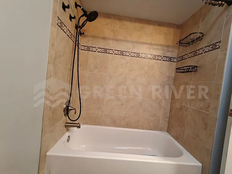 1549 Sonoma Ct — Photo 18