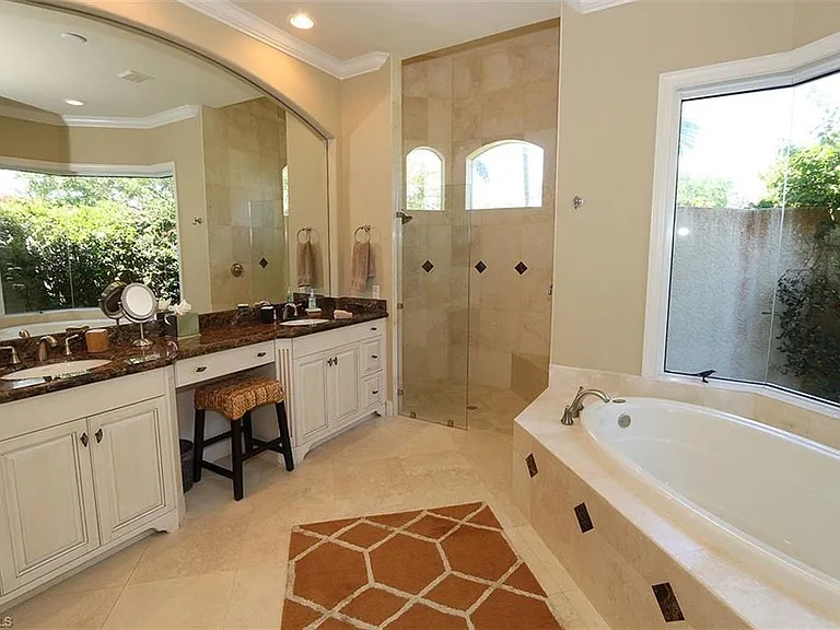 1824 Crayton Rd — Photo 19