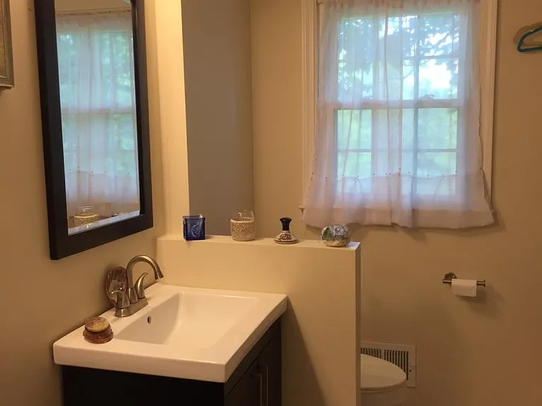 1211 Clearview Dr — Photo 5