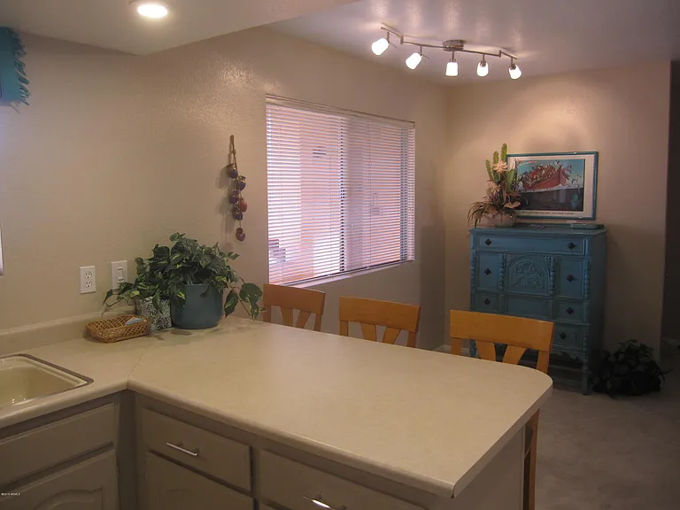 12212 N Paradise Village Pkwy S #412C — Photo 9