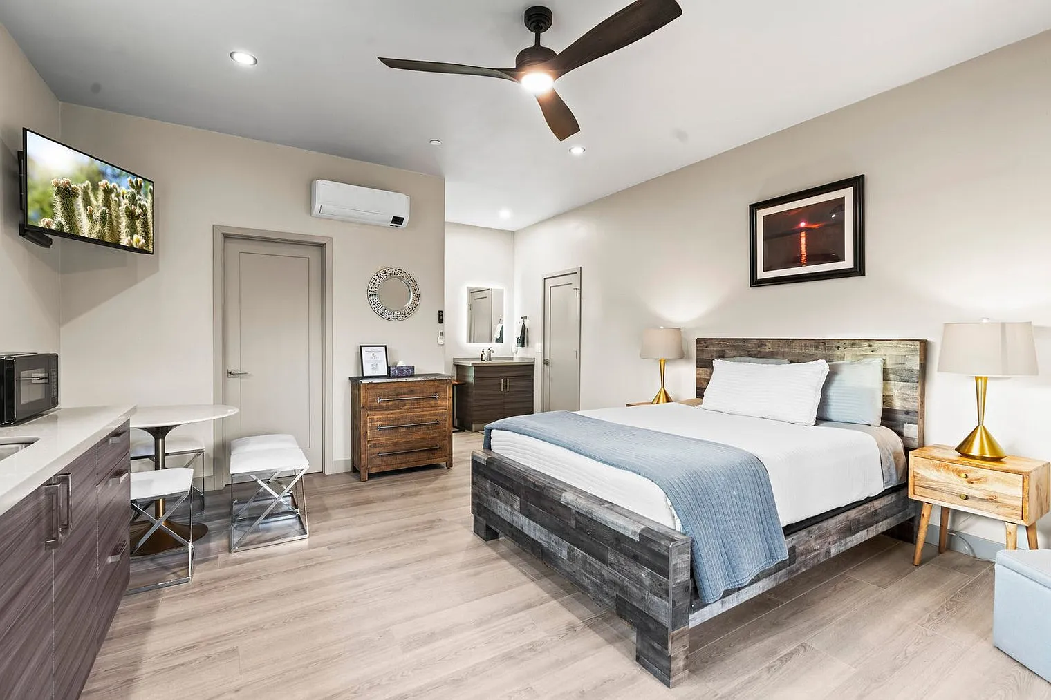 Studio, 1.0 bath, 398 sqft, $3,342 — Photo 1