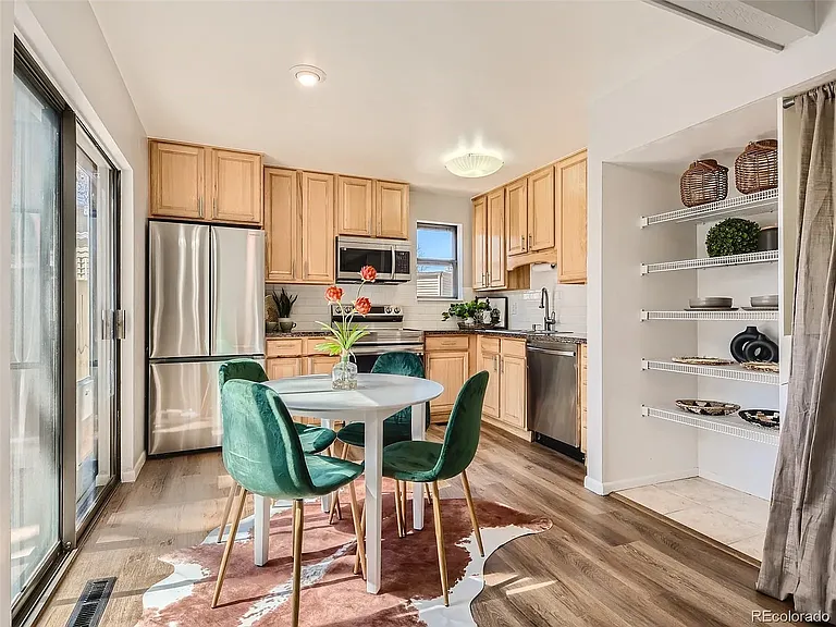 9626 E Kansas Cir #19 — Photo 5