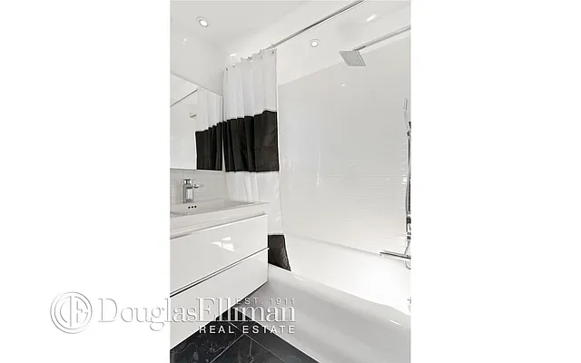 Sold by Douglas Elliman | media 14