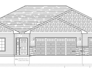 2071 Pratt Cir, Saint Peter, MN 56082