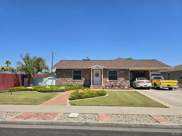 1409 N Richmond Ave, Hanford, CA 93230