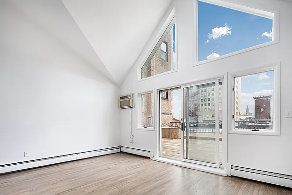 Rented by Compass | media 6