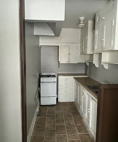 4448 Virginia Ave #10 — Photo 3
