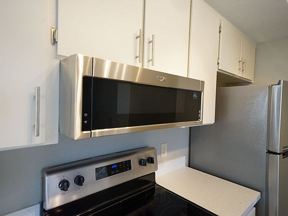 5th image of 4360 Gannet Cir Unit 17