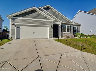 424 Esthwaite Dr SE, Leland, NC 28451
