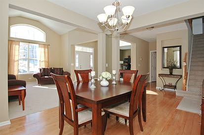3rd image of 1592 Palisades Ln