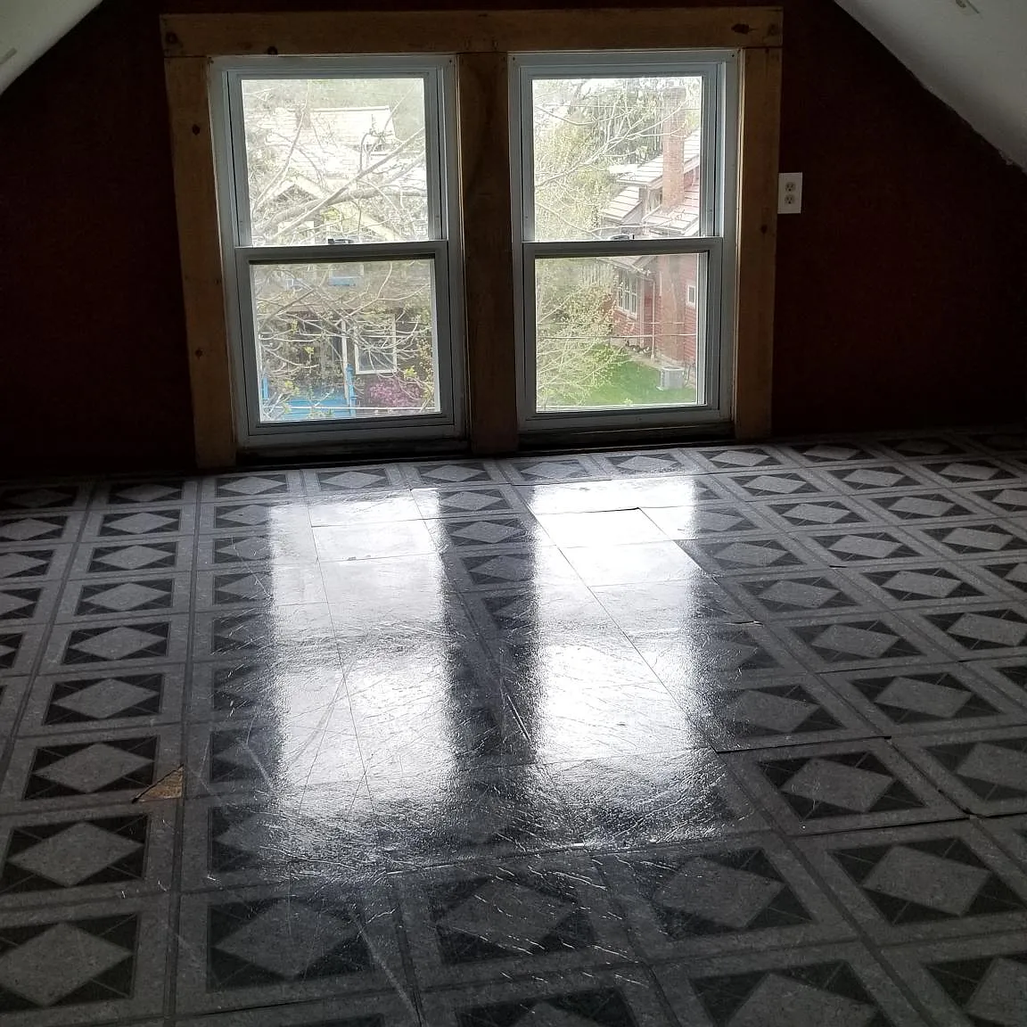 20 4th Ave — Photo 3