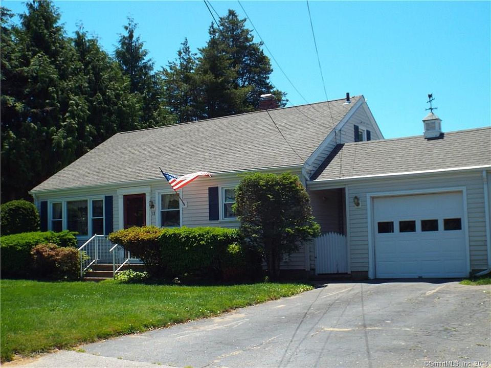 1st image of 11 Owen Dr