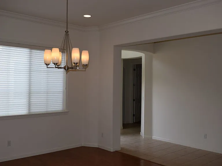 16210 Sheltered Cv E — Photo 10