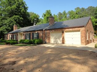 105 Fairview Ave, Hopewell, VA 23860