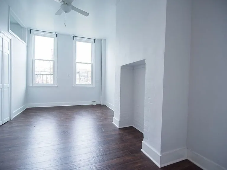 231 W 96th St #1B — Photo 2