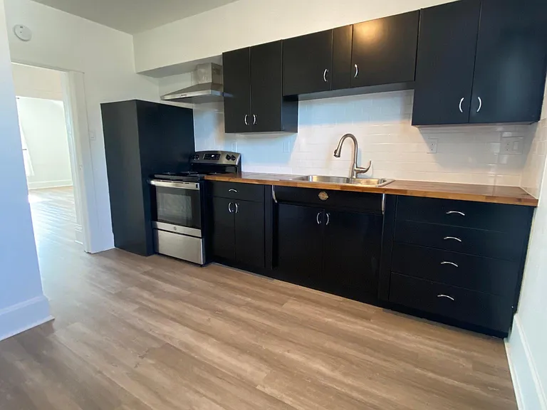226 W Shannon Ave — Photo 1