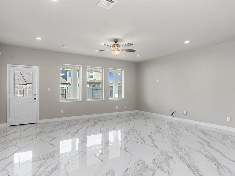 6018 Mapleton Meadow Ln — Photo 6