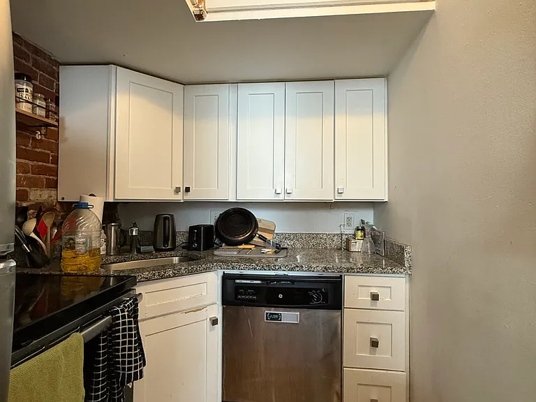 168 Northampton St #9 — Photo 8
