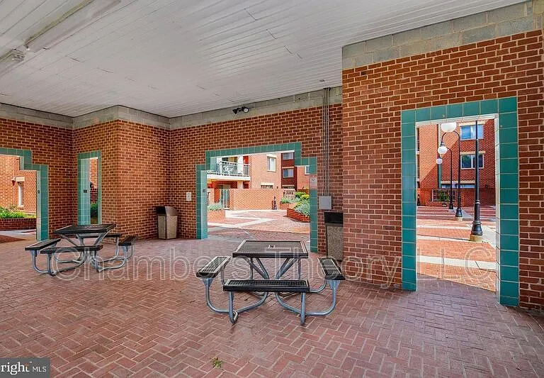 505 E Braddock Rd #407 — Photo 24