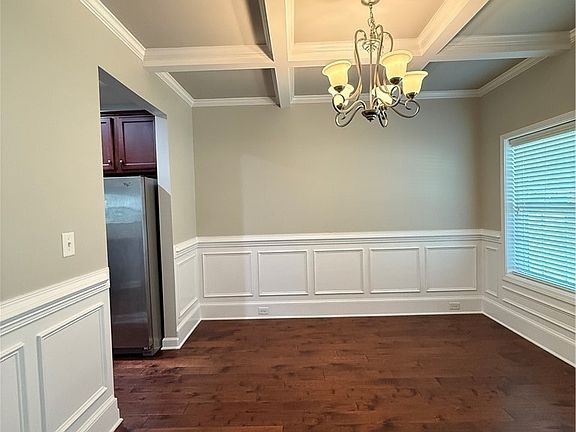 4th image of 39 Yaupon Cir