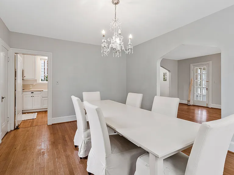 5334 Nebraska Ave NW — Photo 9