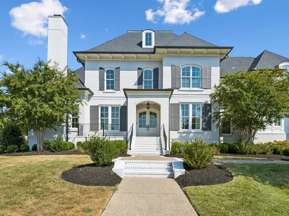 1420 Newhaven Dr, Brentwood, TN 37027