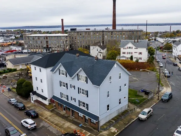 1273 S Main St, Fall River, MA 02724