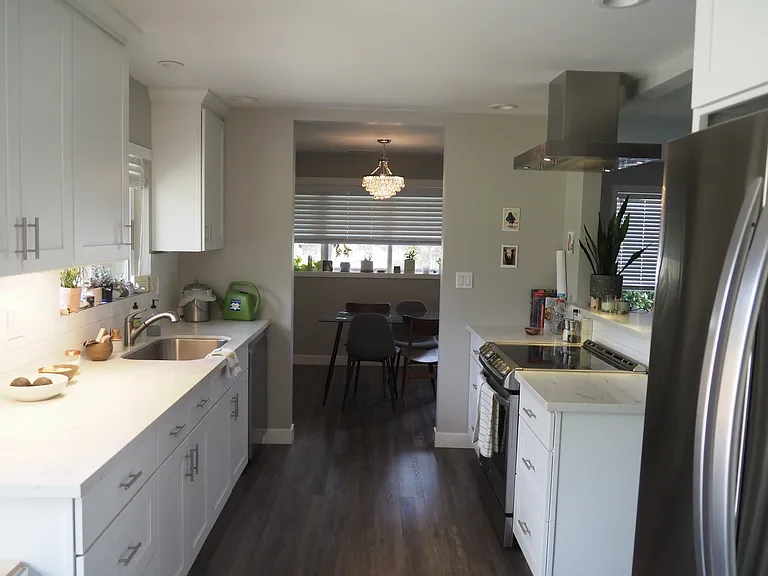 28th Ave SW — Photo 3