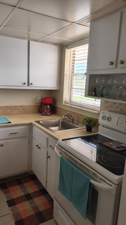 201 S Golf Boulevard #2002, photo 2