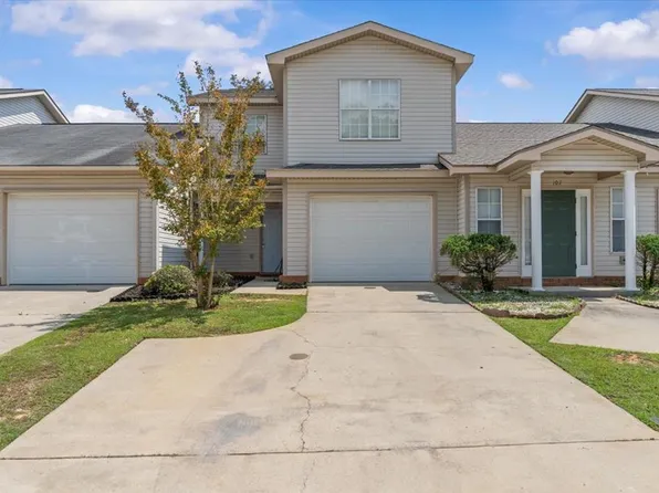 104 Creek Ln, Enterprise, AL 36330