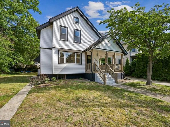 1325 Walnut Ave
