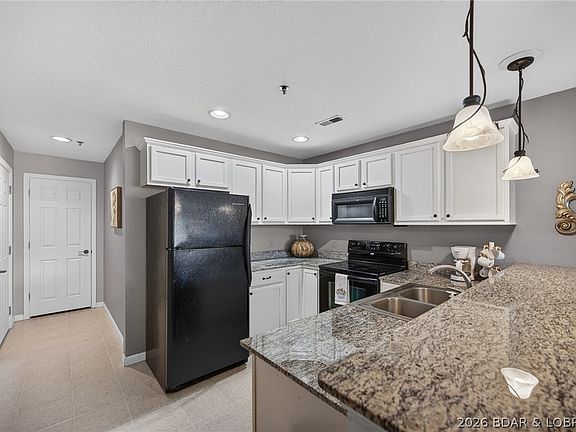 5th image of 133 Cedar Glen Ct Unit 2A