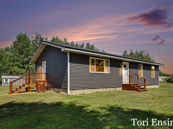 3501 E Evergreen Rd, Stanton, MI 48888
