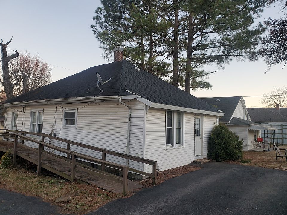 Partial new roof, new kitchen