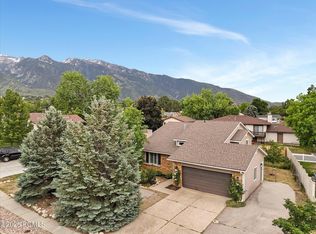 2228 E Renegade Rd, Sandy, UT 84093