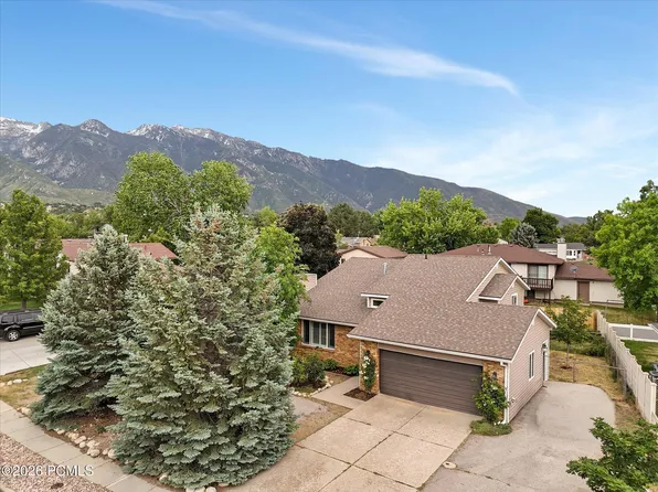 2228 E Renegade Rd, Sandy, UT 84093