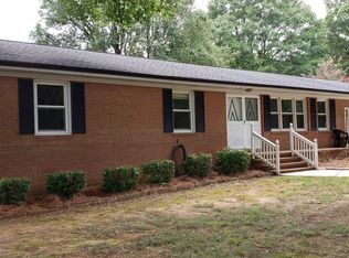 6265 Lynwood Dr NW, Concord, NC 28027