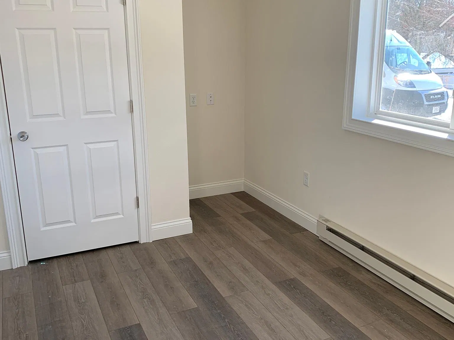 2 bed, 1400 sqft, $1,350 — Photo 4
