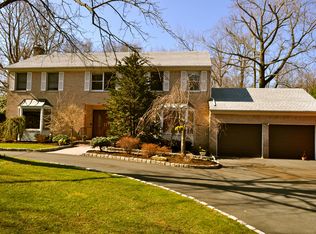 942 Closter Dock Rd, Alpine, NJ 07620