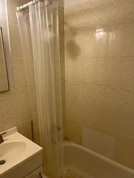 Rented by K & O Realty Associates Inc.