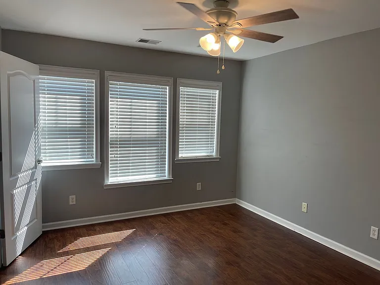 253 Durham Park Way — Photo 16